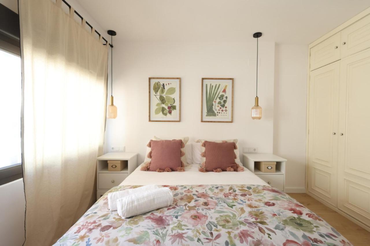 Florit Flats - The Apolo Apartment 瓦伦西亚 外观 照片